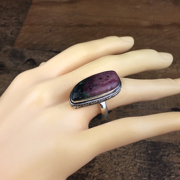Ruby in Zoisite Stone Ring Size 8.5 - 8.75 - Picture 7 of 13